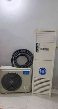 سبلت كنتوري طنين وثلث نوع ميديا جهاز بلادي ما داخل تصليح على وضع الشرك...