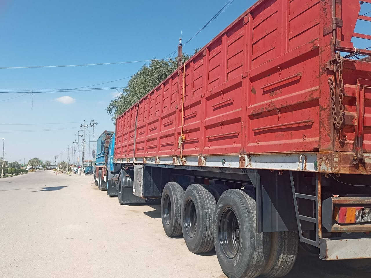 السلام عليكم راس و عربانه البيع  موديل 86 كير160 مكينه35 شاصي مكفول  مكان النجف سعرخاص*********** شاصي عمل 16
