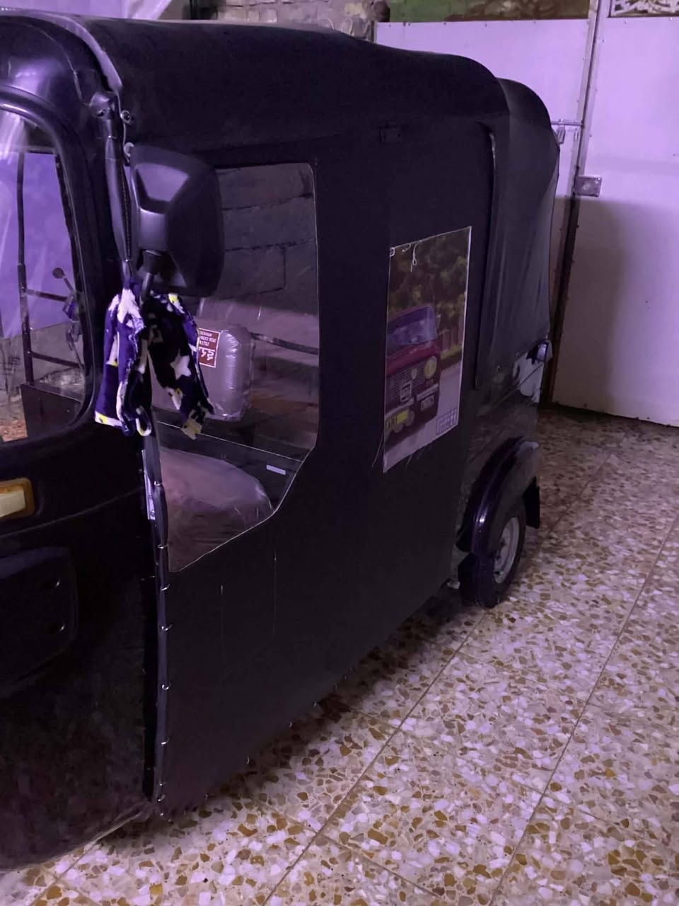 سلام عليكم تكتك 2020 شهر ال 12 مكفوله فقط تكحيل قليل لغد كفاله مكينه بوشه وبستم اكسل مكفول والباقي كله كفاله مكاني بغداد سبع قصور السعر 7700 وبيها مجال للشراي التكتك احله من الصور وتجي وتشوف بيعنك جاهزه على اخر حبايه ***********
