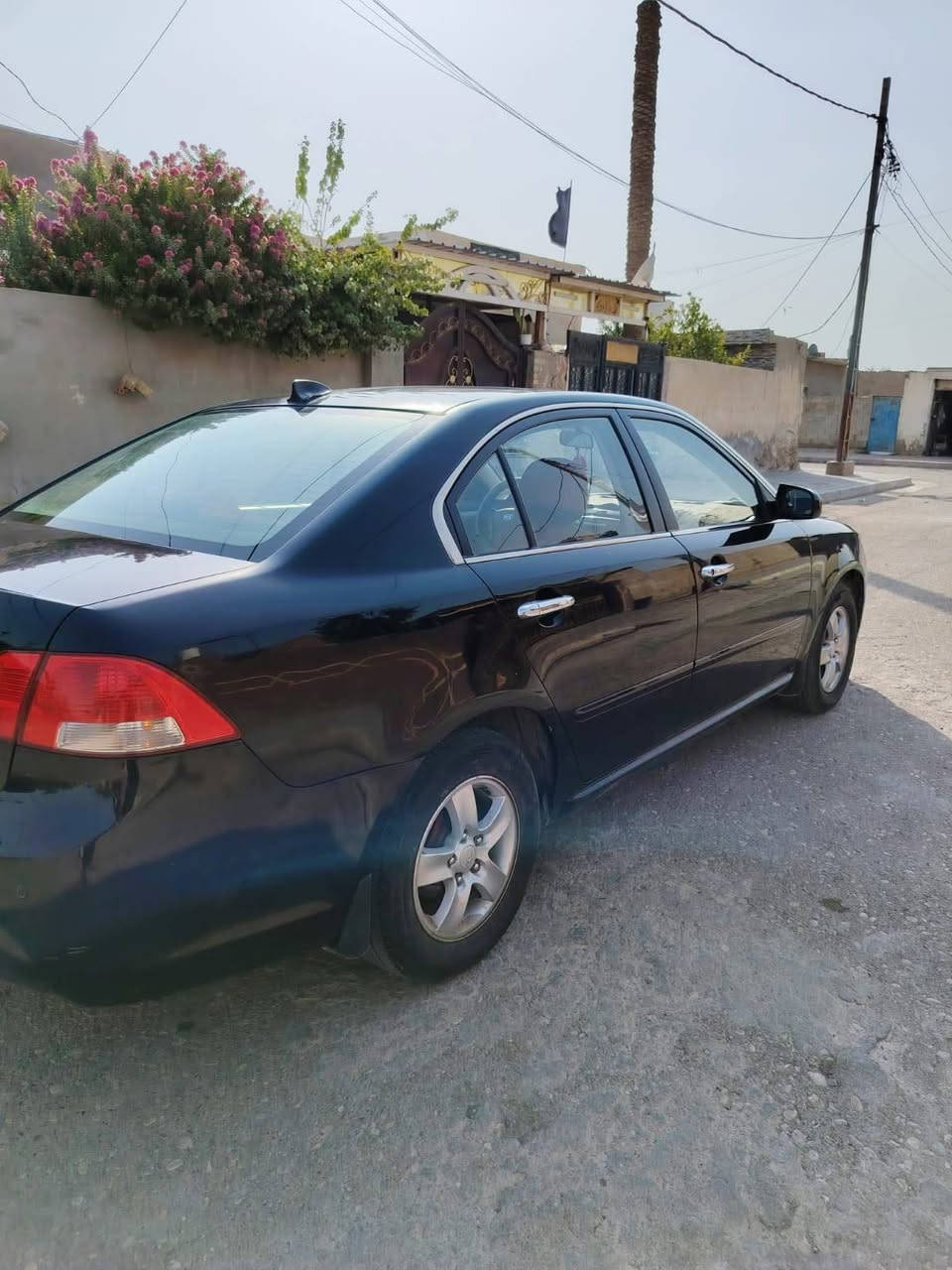 اوبتيما لوتز 2009 سياره جاهزه مكينه وكير مال كصه قبل عشر ايام مشدودات  وتخم تاير وتبريد منظومة جديده سياره مال جناي ماذب عليهه رب جاهزه رقم بغداد دولي بسمي سياره بيهه اربع قطع صبغ اثر جراد بدون ضرر داخلي السعر 95 وبي مجال بسيط مكان سياره الكوت الاستفسار ع رقم ***********

