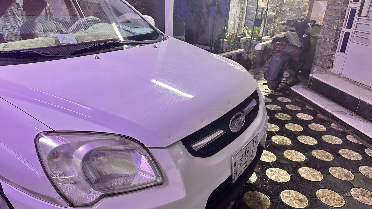 سبورتج مديل ٢٠١٠ خليجي مكفول من الحادث والصبغ بس الي ماشر بلسونر تخم تاير جديد مكينه ٢٠٠٠ دوش سياره ما ناقصها احله من صور مكاني بغداد البلديات ***********
