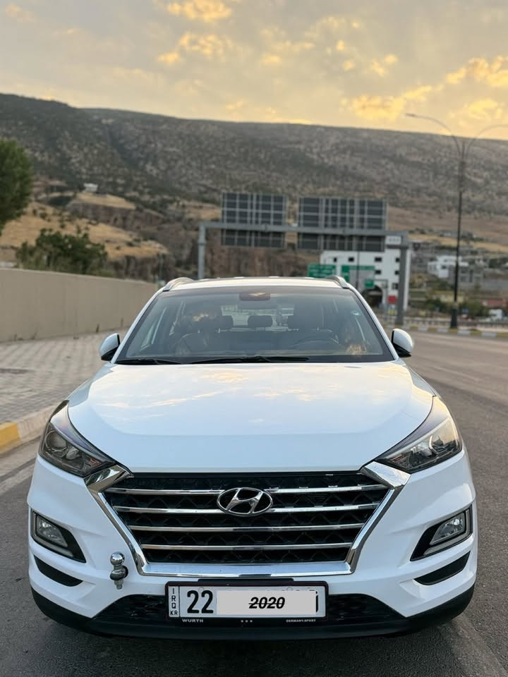 هاتینەوە خزمەت کڕیارەبەڕیزەکان بە
سیارەکەی زۆرتایبەت وگەنجانە

هۆندا تۆکسۆن مۆدیل2020خەلیجی 
مواسفات کۆری ئەسلی مڕغووب 
مکینەو گیڕی یەک برغووی نەکرایتەوە
مکینە ٢٠دووش 
ناوپاکەتیە وەک سفڕ خاوینە
سیارەکە تاقانەیە لەجوانی لەسەردەقی 
شەریکە مایە سپیری دانەبەزیە 

10دەپارچەڕەشە لەسەر ساغەی بئ دعم نوقتە لیدانی بەشەرتە
لەپاش دەپارچەی قنج وقۆپ وشوین بەردیش بەشەرتە
 
نرخ لەکۆمینتی dasty2soran cars دانرایە

مواسفات فولە تەنها پانۆڕامانیە
بەسمەو کوشین جلد دەشبولی کرایتە لید تحدید سرعە
هەردووکوشینی پیشەوە کارەبای وخەزن
شاشەگەورە مڕغووب کامیرە بلادی پیش وپشت 
حساس لایت وبلاجکتۆر عدس ولید سندوق پەردە
بریک لەپئ مڕغووب تەبریدمرکزی شحن وایرلیس
سئ مۆدی لئ خوڕین نۆرمال 
سپۆڕت یکۆ زۆر مواسفاتی تر

سەنەوی نوئی بەناوی خۆمە
سیارەکە هەمووشتی بەزەمانە یک دینار مسروفی نیە
چرکەی تیدانیە 
تحویل وبەناوکردن بەشەرت
ژمارەی خاوەن سیارە 
ڤایبەر واتس ئاپ 

***********
