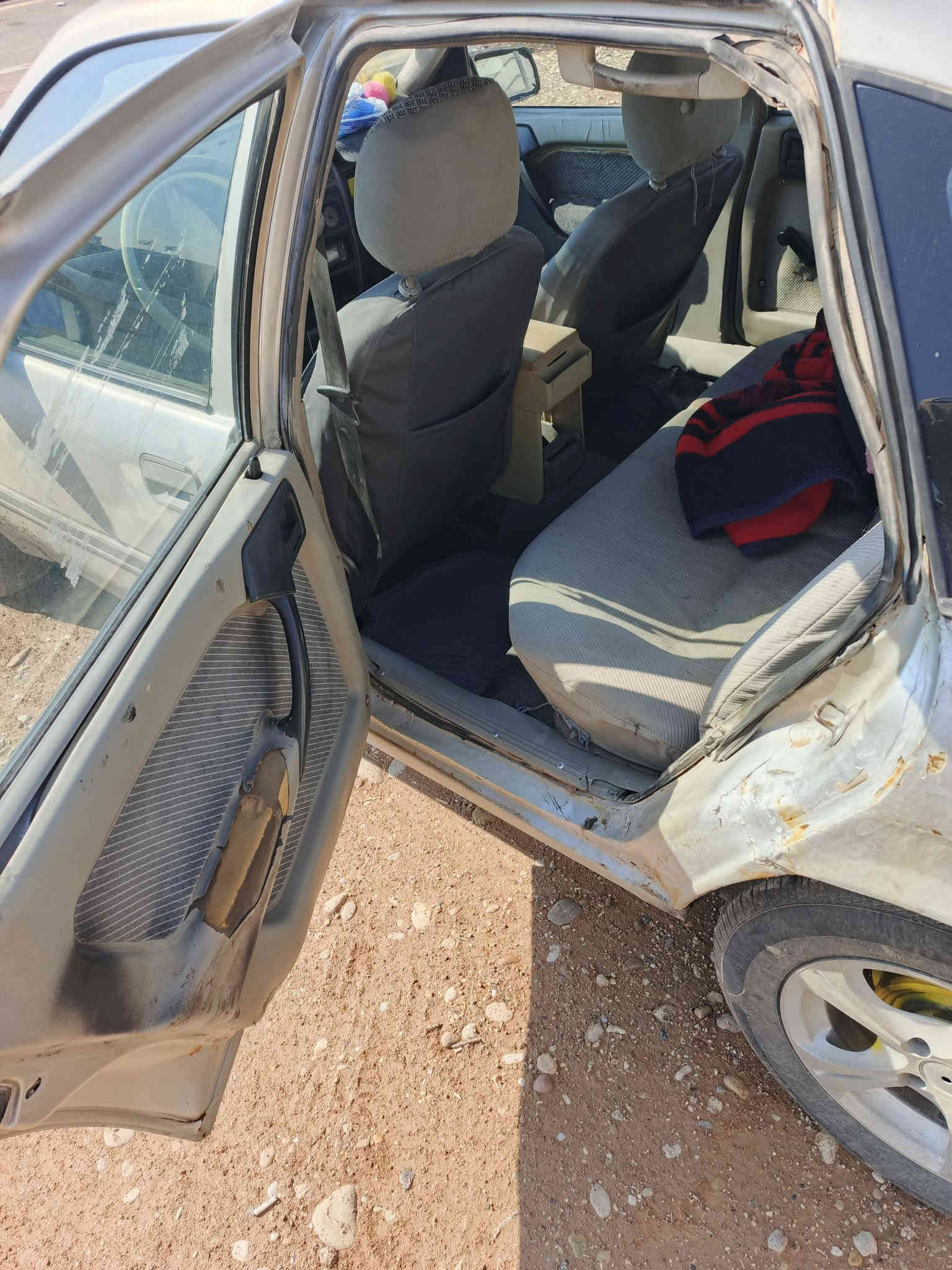 السلام عليكم عندي هاي اوبل فكتيرا #للبيع حجم 18 كير مكينه بشرط رقم # الماني كاربون ورقي باتري جديد تايات جديد السياره مشرحه يعني مكصوص السعر 27 وبي مجال ***********
