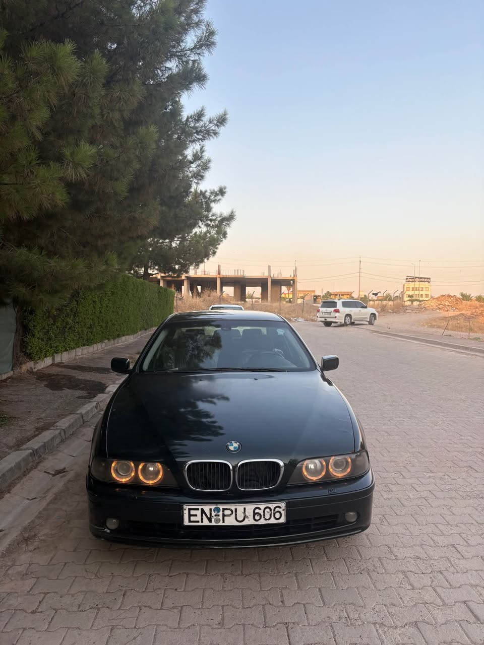 سەقەڕ بۆ فرۆشتن ٢٠٠٢ 525i دەبڵ دیجیتەڵ مەنەفێست ئیبراهیم خەلیل سبوخ عام نەبی حیزام نەبی سەیارەکی بێ کێشەیە  موشتەری نامە بنێرە یان تەلەفۆن بکە *********** أربيل, العراق
