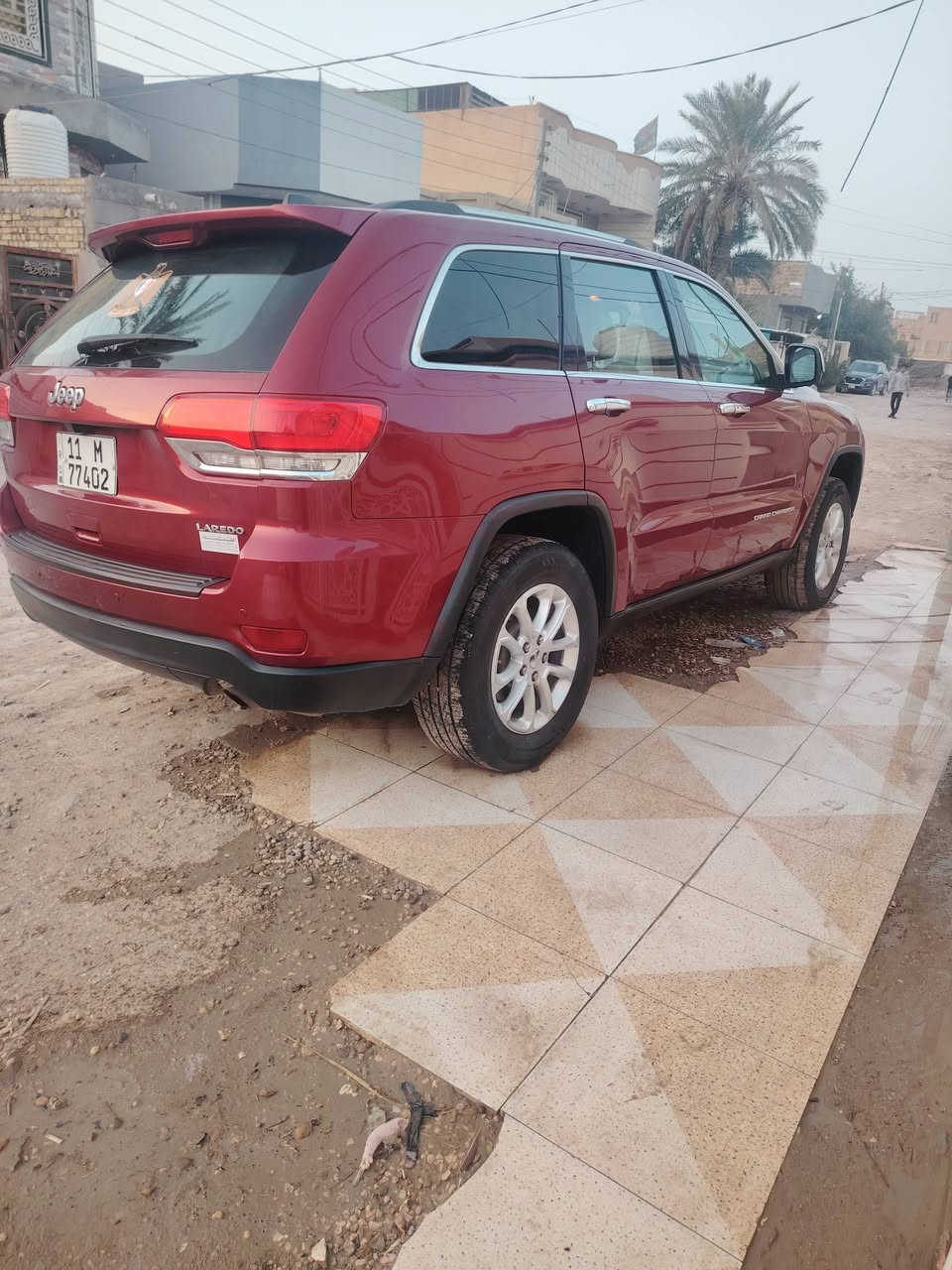 السلام عليكم للبيع جيب شيروكي موديل 2014رقم بغداد انكليزي باسمي هزه جديده وارد أمريكي حادثها جاملغ وبنيد بامريكا وبيها تعمير باللغده وجاملغ مصبوغ بالعراق السياره فول فتحه وبصمه كشن جلد تحكم ستيرن كشن كهربائي باب الجنطه كهربائي مكينه وكير وحداديه وتخم تاير وتبريد مكفولات سياره بسمي موجوده في بابل السعر 165وهذا رقمي ***********
