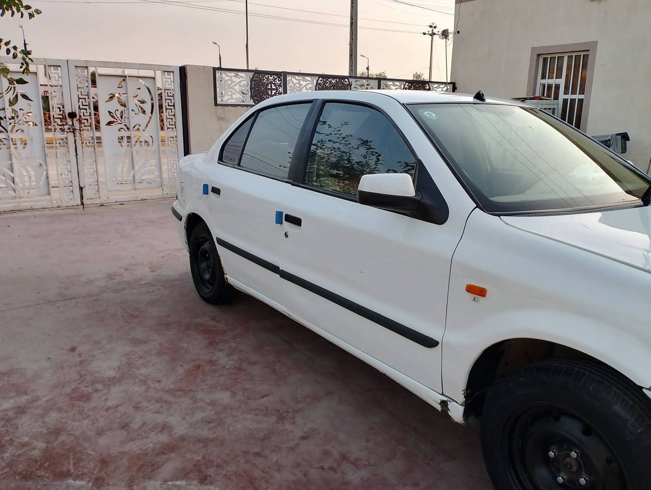 سمند موديل 11 مكفوله من الضربة والتبديل والصبغ السعر 38 وبيها مجال المكان ذي قار الشطره رقم الهاتف ***********
