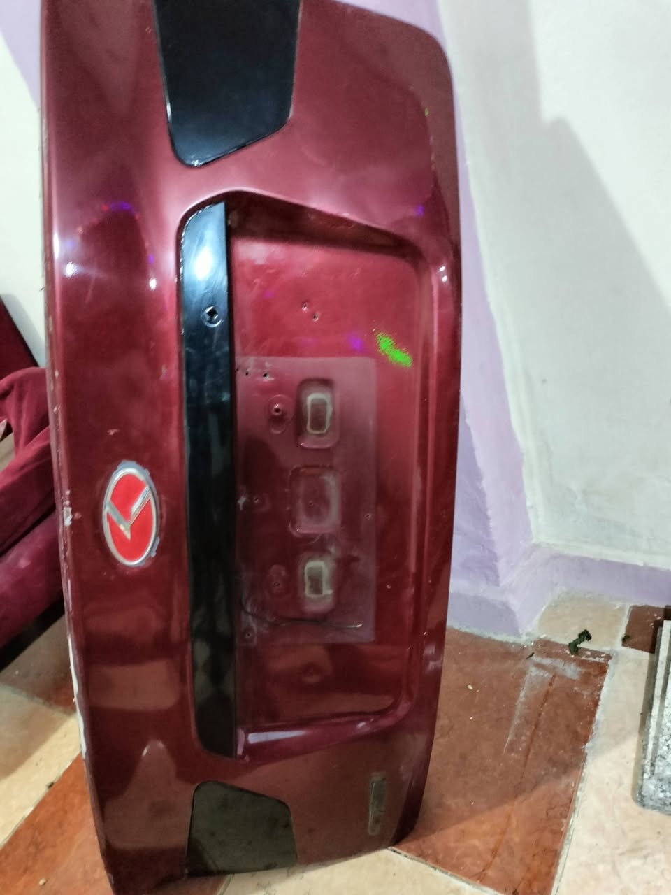 شنطة كيا سيراتو وكبود  ورفرف شمال
شنطه كامله فوانيس وفرش حاله كويس 
السعر فوق ممتاز  
وفي ضفيره كامله. بعلبه لفيوز  وكنترول 
المكان مريوطيه فيصل


**إذا كنت صاحب هذا الإعلان وتريد حذفه لأي سبب، رجاءا أرسل رسالة إلى الدعم الفني**