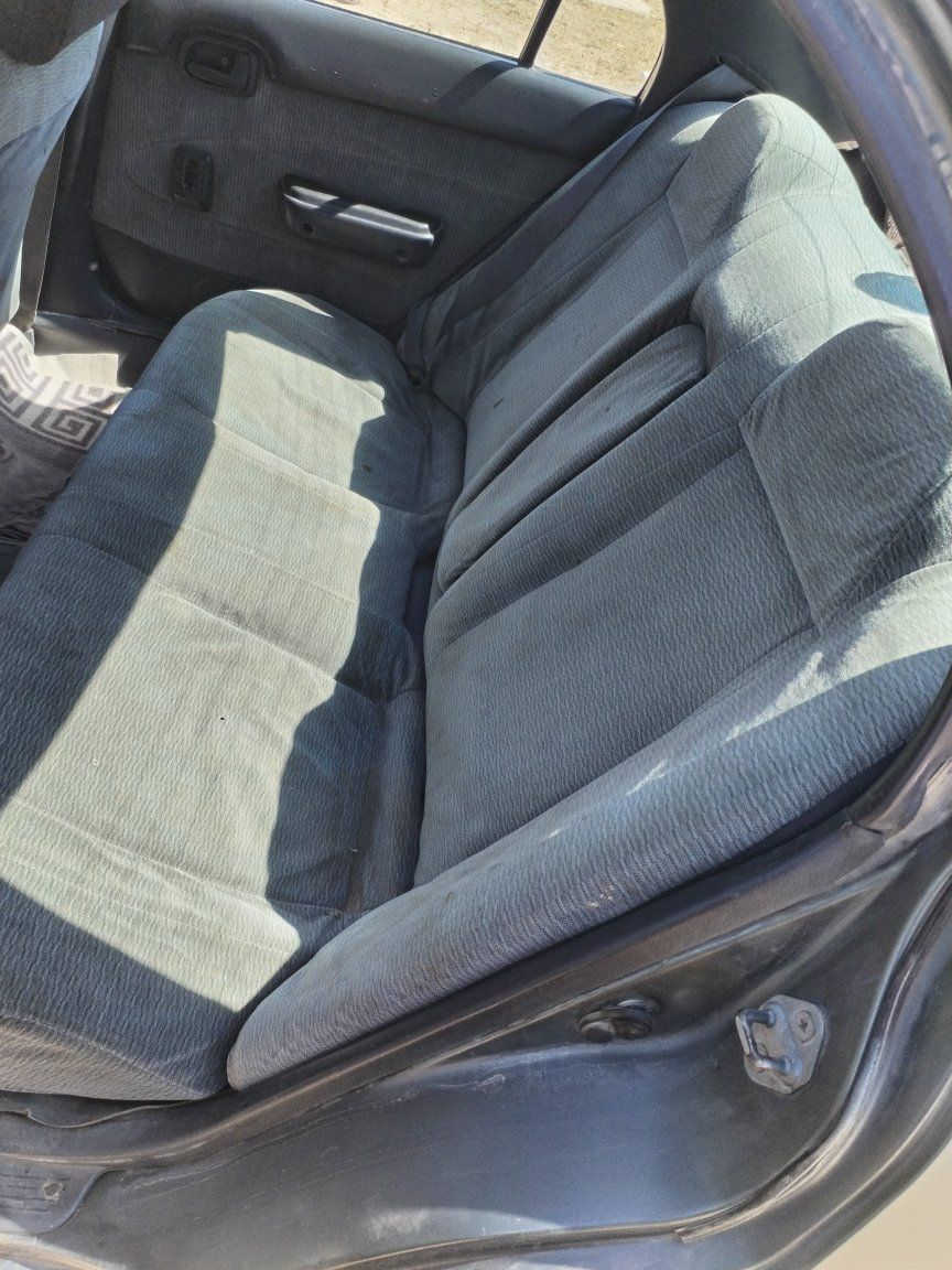 السلام عليكم سياره للبيع كورلا 92 محرك وكير حاويه شرط سدر جديد باتري جديد جاهزه السعر 48وبيها مجال ‏‪***********‬‏
