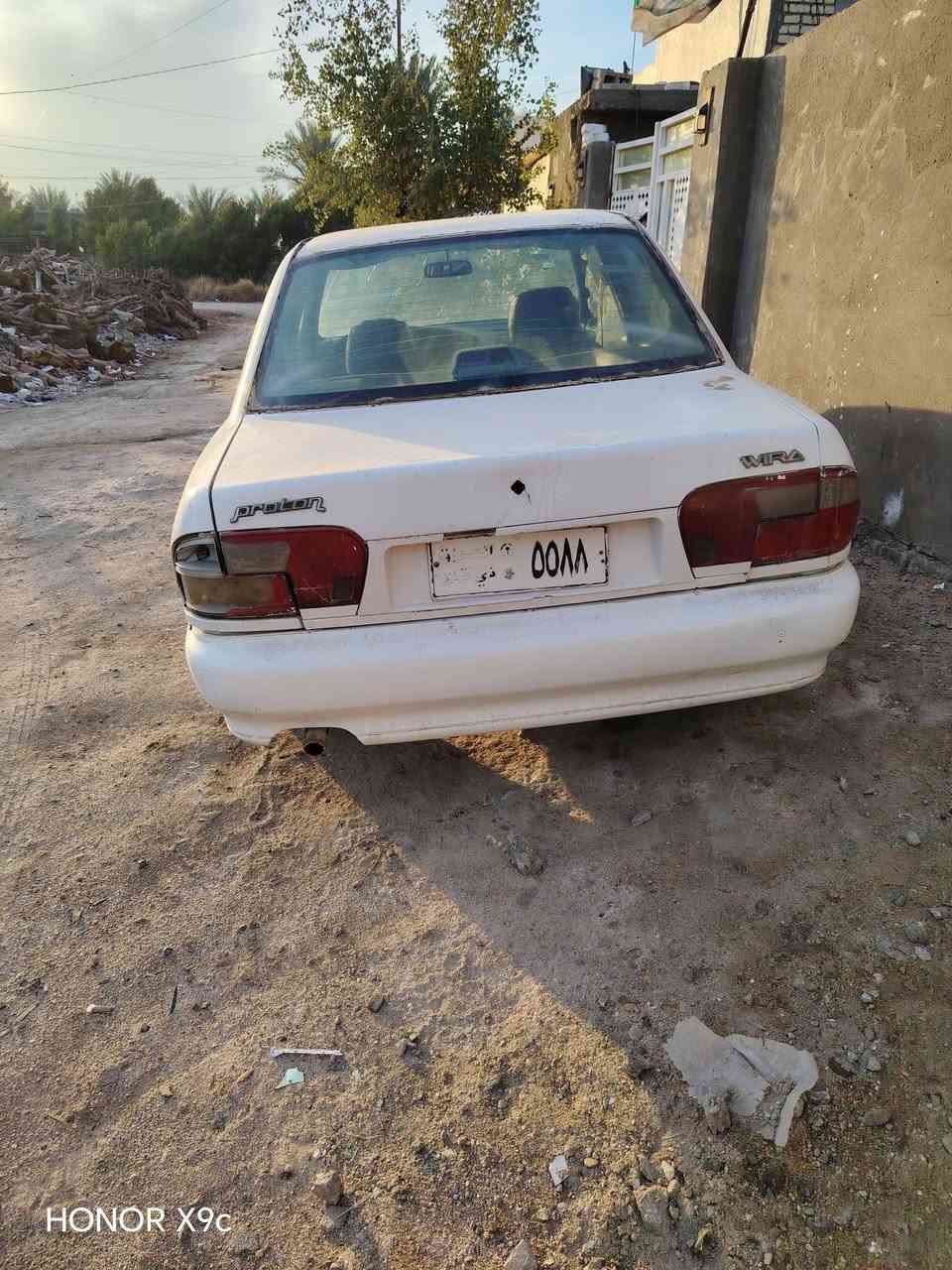 السلام عليكم اخوان براتون 2002 للبيع سياره مال نواف ضباط يعني ما تتحول ابيعك بدون  سعرها 10 اوراق عنوان بابل جبله *********** سياره جاهزه تخون تاير جديد مكينه جديده جير جديد سياره مسمكره ومصبوغه جديد وجاهزه
