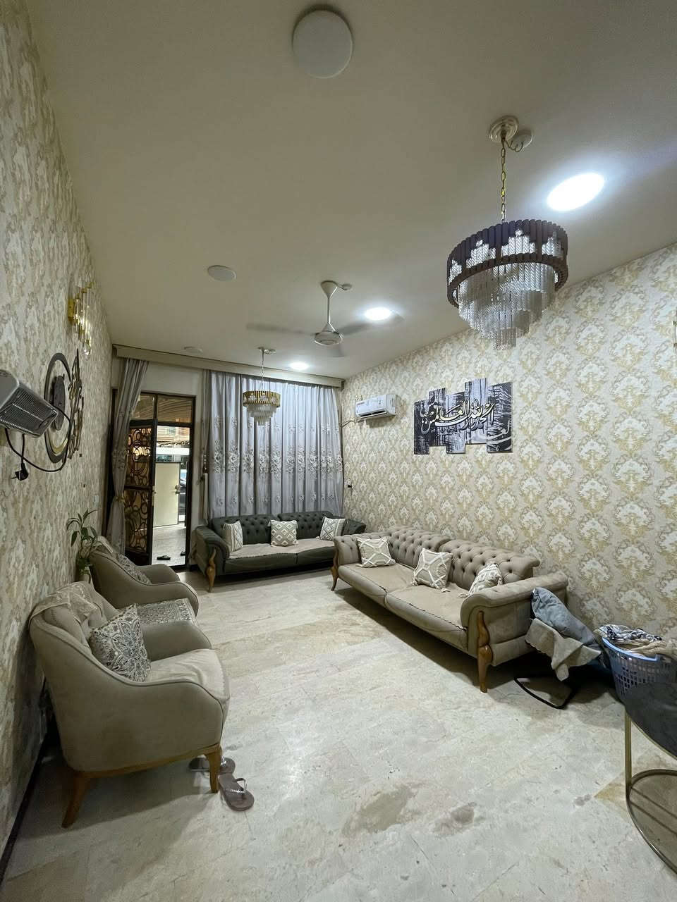 #للبيع بيت  بسعر مناسب    #السيدية
     (برج الياقوت للتطوير العقاري )

📍 موقع# البيت : مربع الضباط خلف شارع النخيل مباشرتنه              

📐 المساحة: 100 م²
▫️ الواجهة: 4 م
▫️ النزال: 25 م

#المعرفة #السعر اكتب رقم  (2) 

🔴 محتويات 3 غرفة نوم 2 حمام

📞  *********** وسام (اتصال أو واتساب)

🏢 مكتب برج الياقوت للتطوير العقاري
موقع المكتب 🔚السيدية – شارع مركز الشرطة، مدخل شارع أبو النخيل
