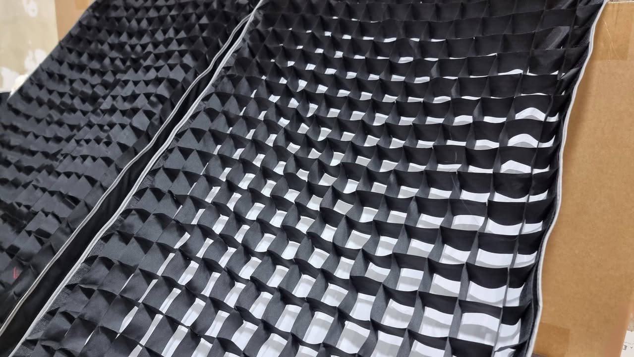 سوفت بوكس مربع  قياس  ارتفاع 90 عرض 50  دبل دفيوزر و كرد  مع حقيبة جديد السعر 50 الف متوفر توصيل


**إذا كنت صاحب هذا الإعلان وتريد حذفه لأي سبب، رجاءا أرسل رسالة إلى الدعم الفني**