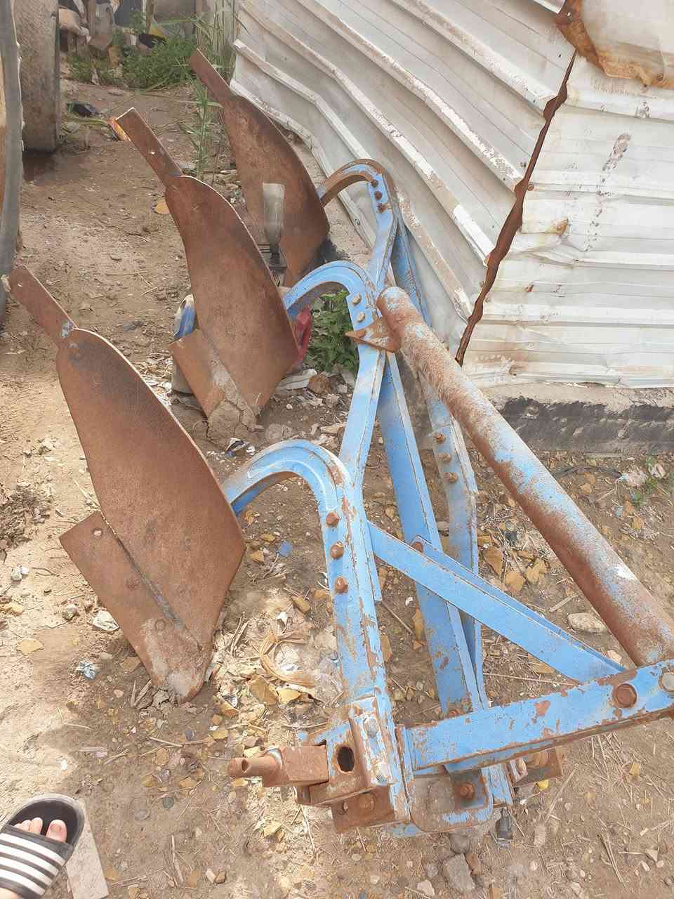 السلام عليكم ورحمة الله
زراعية فيات  موديل 1980 محرك محدث 2005 كهربائي
سنوية و تحويل ثاني يوم
ورقم نجف
كاملة مع المعدات
رادفيتر مثرامة العدد 2
الفدان تركي
معدلان
خرماشة العدد2
ديج ابو1 
ديج ابو 2
وعربانة
كل قطعة وسعرها
العنوان: حلة /عوفي 
للاستفسار : الاتصال على الرقم 
*********** 
الواتساب موجود ايضا على الرقم
