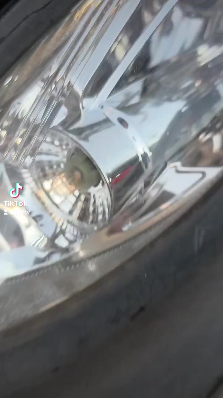 سلام عليكم
دراجه كامكو للبيع جديده صارله 21 يوم من طالعه من رمبه مكينه نضيفه وناااعمه موديل 2013 مكاني ميسان المجر الكبير
***********
