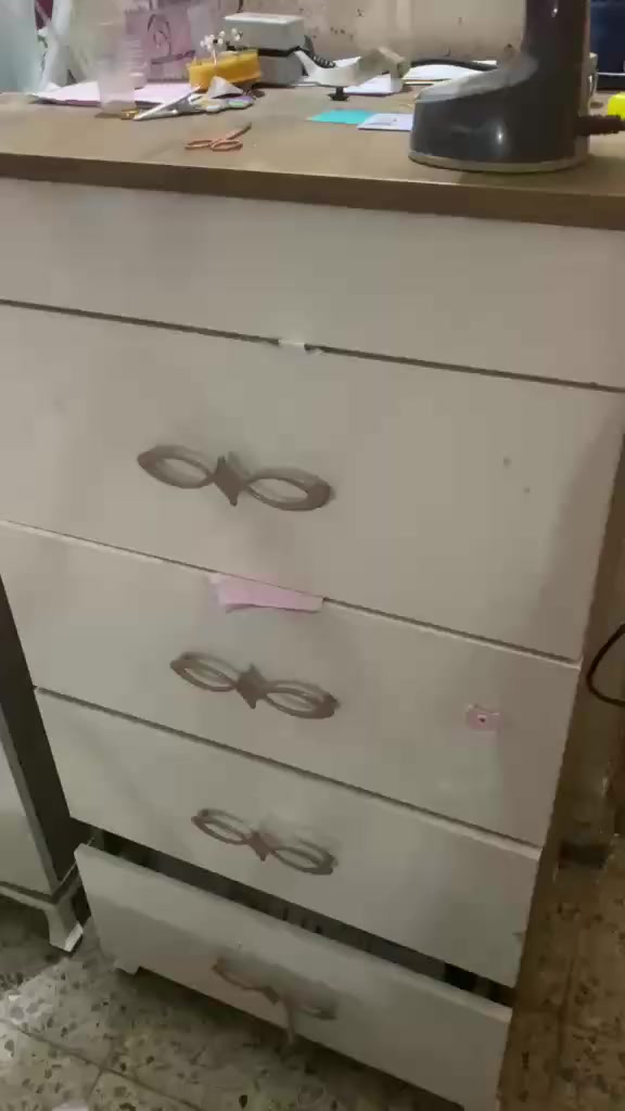 للبيع غرفه نوم وطبله وسطيه وسله متعدده الاستعمالات السله جديده مامستعمله المكان حي اور


**إذا كنت صاحب هذا الإعلان وتريد حذفه لأي سبب، رجاءا أرسل رسالة إلى الدعم الفني**