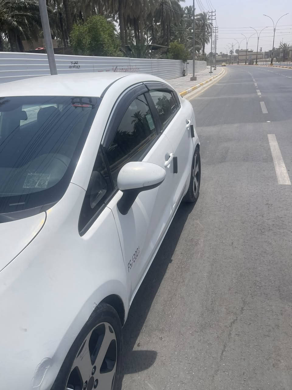 السلام عليكم للبيع كيا ريو موديل 2015 امريكي
مكينه 1600 حادثها جاملغ وبنين ومصلحات نفسهن السياره كلها ليبل واحد ما مبدل بيها شي مكينه وكير وتبريد مكفولات 
رقمها ذي قار بسمي مشروع وطني اي محافظه تداور حداديه نص عمر 50 /100 مكاني كربلاء  الاتصال ***********
السعر 78 وبيها مجال
