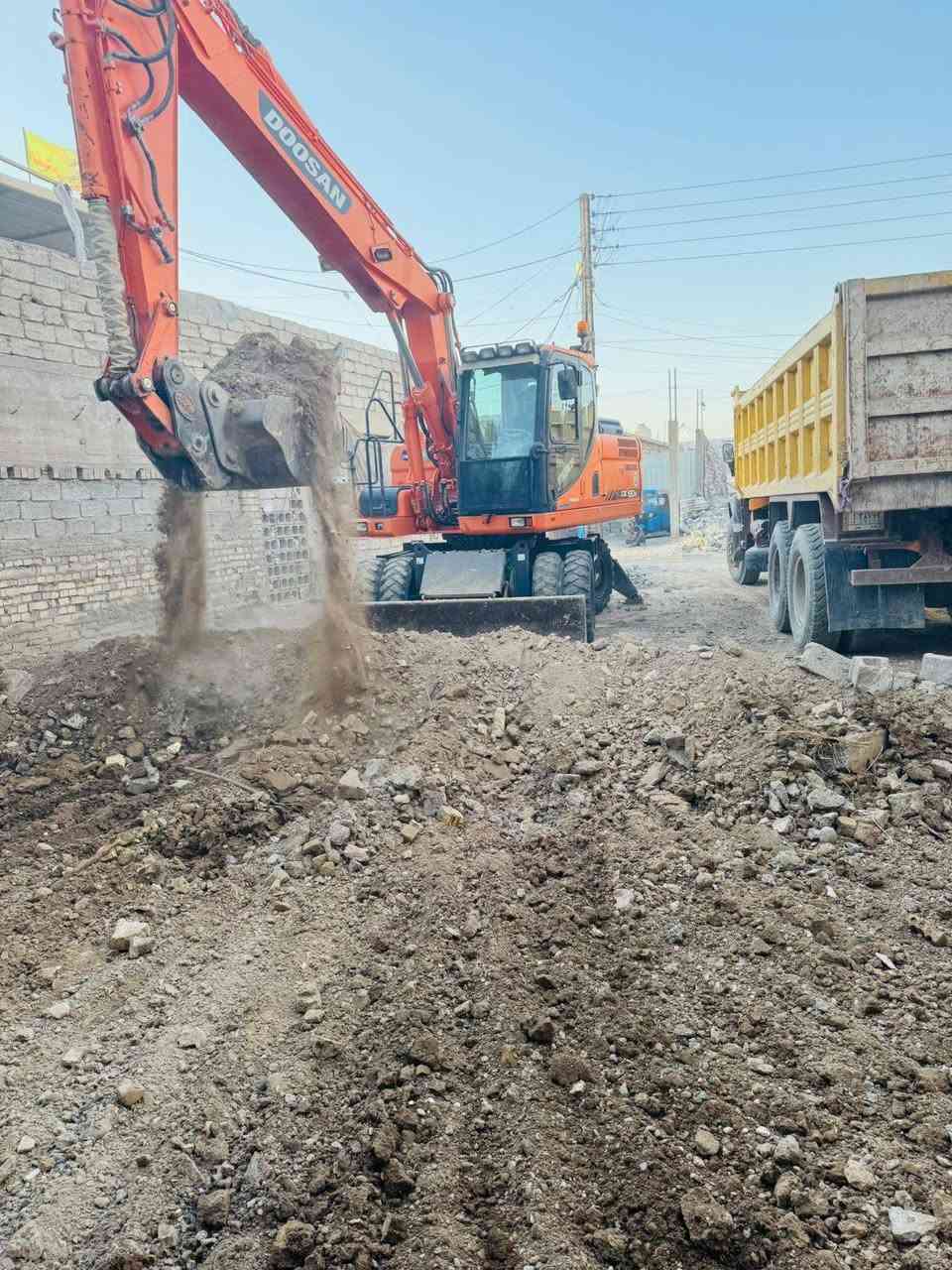 مستعدون لتنفيذ جميع أعمال الهدم ورفع الأنقاض، بالإضافة إلى:
✅ هدم الدور والمباني القديمة
✅ قطع البيوت المشتركة
✅ تگشير الجدران وقلع الأرضيات
✅ تجهيز كافة مواد البناء بأفضل الأسعار
💰 أسعار مناسبة – 💪 سرعة في الإنجاز – ✅ التزام بالمواعيد
📍 الخدمة متوفرة في بغداد فقط
📞 للاستفسار أو الحجز، راسلونا عبر الصفحة أو تواصلوا معنا على واتساب أو الاتصال مباشرة:
📱 ***********
📱 ***********
📱 ***********
