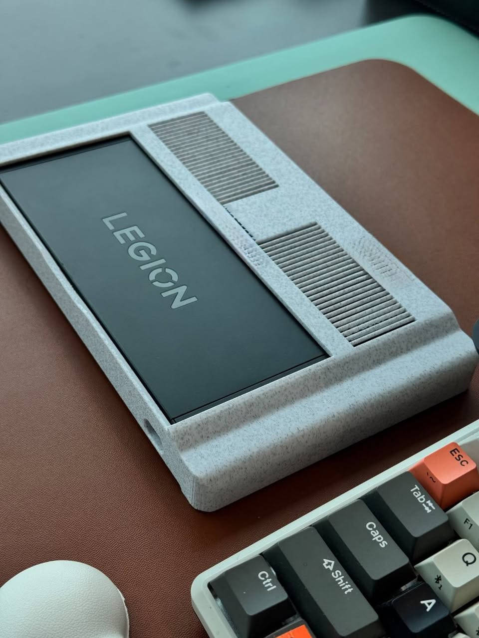 متوفر كفرات ومسكات واكسسوارات لينوفو ليجن كو
الأسعار من ٥ الى ١٢ الاف للقطعة الوحدة والبكج الكامل بي خصم
متوفر توصيل جميع المحافظات
***********
