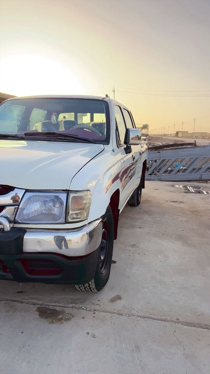 سلام عليكم 
بيكم جمره 2005
رقم واسط نكليزي بسمي تحويل ثاني يوم 
مكفوله اصوليات وعيب شرعي 
كير ومكينه جداد 
حداديه جديده
تايرات جدد 
مكاني ناصريه 
***********
السعر 100وبيهه مجال بسيط
