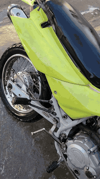 اخوان دراجه قفاز مديل 2014 للبيع الدراجه حلو الفصله شك الكاع بيها نواق...