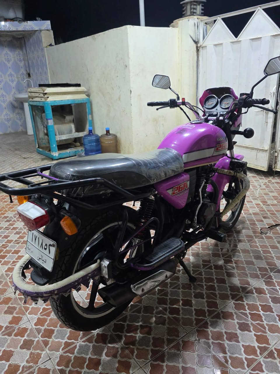 سلام عليكم ديوان ٢٢ رقم وسنويه تحويل ثاني يوم مكينه 200  السعر ٢٣٥٠ بيه مجال قليل مكان ديالى كنعان خاص مارد اتصال ودلل ***********
