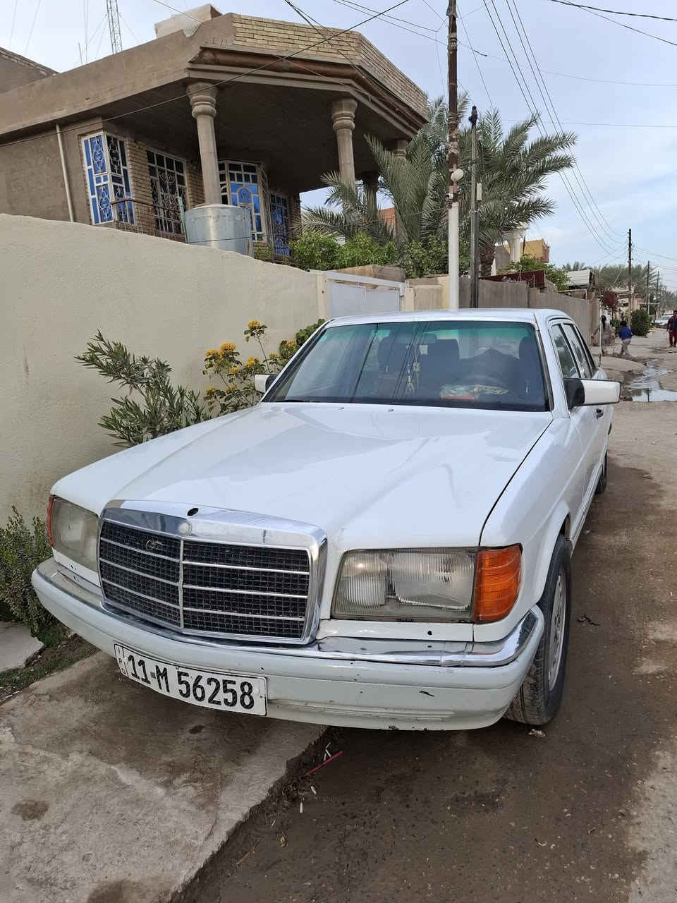 السلام عليكم مرسدس رئاسي موديل ٨٥
حجم 560 تبريد شاشه كامره خلفيه تشغيل عن بعد السعر ٧٠ وبيها مجال
تفاصيل اكثر ***********/*********** ا
