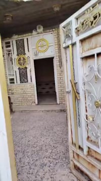 ‭0770 630 4108‬بيت لليجار او البيع حي قاهره شارع المدارس  اتصل