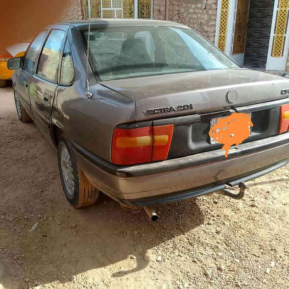 السلام عليكم
فكترة موديل 1991 للبيع
كير محرك شرط حدادية جديدة صدر ودبلات فول 
السيارة بلادية وصبغتهة عام لجمالية 
السعر 40 ورقة وبيهة مجال ترهم نص بنص وترهم مراوس قديم او جديد حسب الاتفاق 
للتواصل خاص او اتصل ***********
