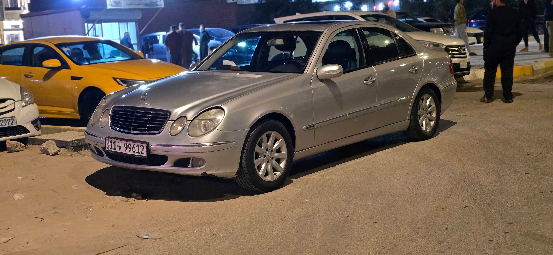 مرسيدس w211 موديل 2003 محرك 6 v فول مواصفات بدون حادث صبغ عام رقم بغداد باسمي ماشية 124 الف كم حقيقي وكلشي بلاد ماتحتاج اي شي حدادية جديدة طخم تاير جديد بطارية ومنظومة بانزين بلادي جديد الماني منظومة كاملة بالمختصر ماتحتاج دينار  المكان ذي قار ناصرية الاسكان الصناعي السعر 115 وبي مجال قليل    للاستفسار  الاتصال على الرقم ***********
