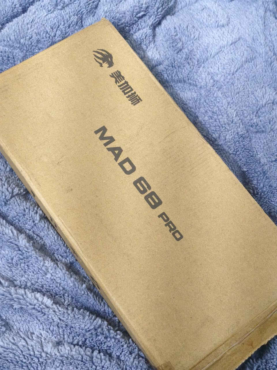 غراض نضيفه واسعار حلوه
بورد ومعالج ورامات 40 الف )ddr3(
رامات 16g ddr3 1600 15 الف
كيبورد mad 68 pro النسخة البيضة 60 الف 
سماعات كلنسخة وسعرهه
اي استفسار تفضل خاص


**إذا كنت صاحب هذا الإعلان وتريد حذفه لأي سبب، رجاءا أرسل رسالة إلى الدعم الفني**