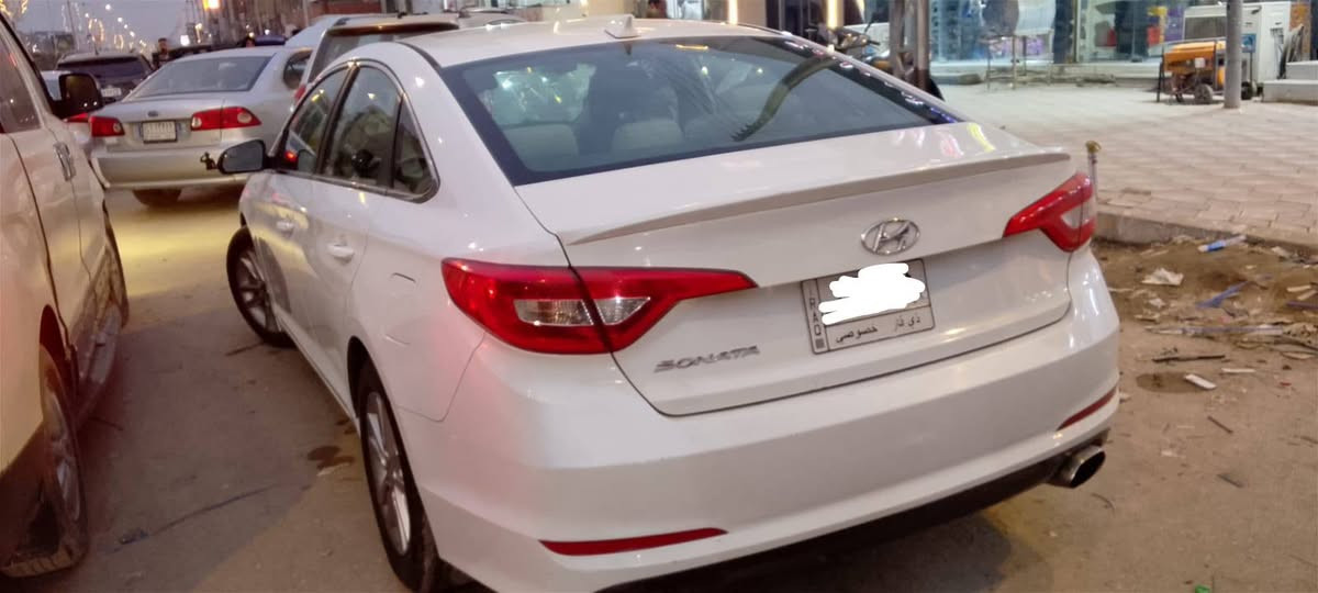 اللبيع سوناته موديل 2016 رقم ذي قار حره السياره جاهزء جديده بعد احله من الصور بدون تبديل بدون صبغ بدون ارباك بدون دواخل جاهزه للخير السياره شاشه كامره ويل كب مكاني ناصريه الحافه مال البنيد مرجع نفسه  مكينه كير مكفولات السياره  ما مفتوحه المكينه  مكان ناصريه المركز السعر 123 ات ***********
