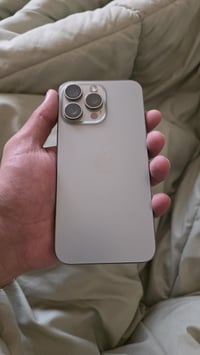 ايفون ١٥ برو ماكس • ٢٥٦ • بابل الاسكندريه