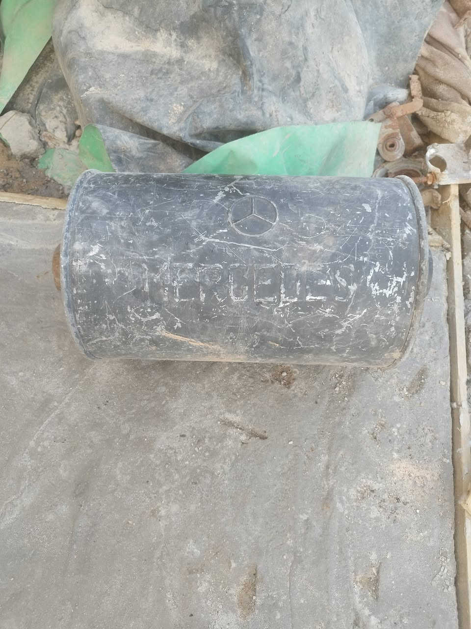السلام عليكم غراض مارسيدس 
بزون افلنجات اماميه وخلفيه 
دشابيل  وفجوج اوزناجيل مال كرين بغداد كروب مارسيدس 2طن فقط كروب مارسدس 2طن ***********
