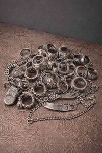 نشتري كسر بسعر - 2950 - دينار  واتساب 07713280253  بغداد / متوفر خدمة ...