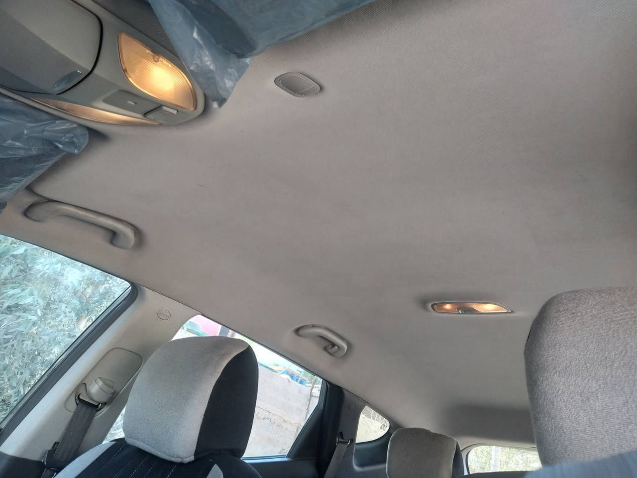 سنتافيه ١٣ رقم بابل مشروع وطني بسمي مكاني بغداد سياره وارد امريكي بيها جاملغ وبنيد سياره جاهزه مكينه ٢٤٠٠ اربعه سلندر خمسه راكب فول عدا بصمه والفتحه تحكم جهتين ايكو مانع انزلاق تدفئه بلكشنات قطعتين تبريد سياره جاهزه وكامله وسعر ١٢٧ وبيها مجال ***********
