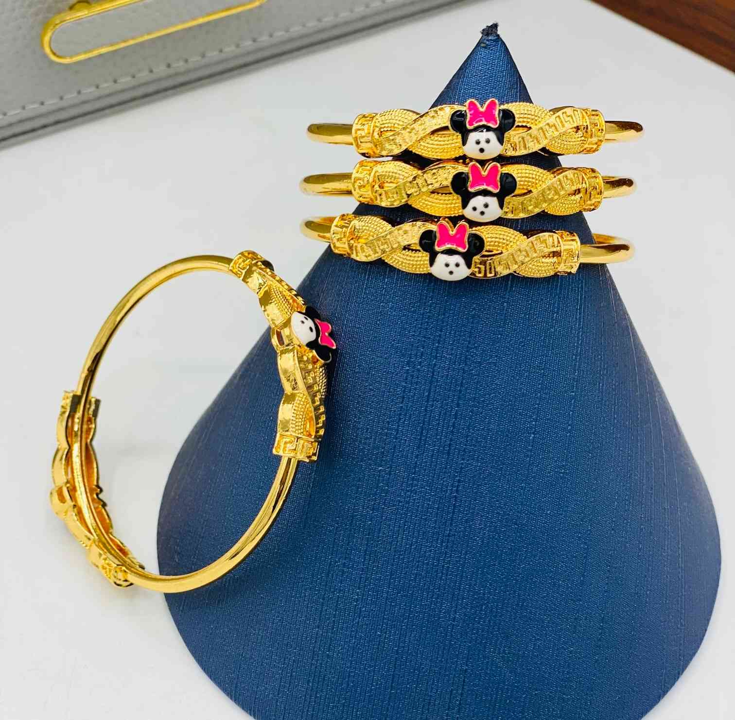 🎀 بتوت أطفال – متوفرة بجميع القياسات 🎀
دلّلي أميرتك بأحلى بتوت الأطفال 👧💖
تصاميم كيوت وألوان تجنن تناسب كل الأعمار والإطلالات ✨

💎 خامة مرتبة ومريحة للأطفال
🌈 متوفرة بجميع القياسات
🔥 موديلات ترند وتناسب كل الأذواق

🎁 مناسبة للهدايا والمناسبات والأعياد

📩 للحجز والاستفسار راسل الصفحة
📍 تكريت – مجمع العقيق التجاري مقابل منتزه زيونة
🚚 توصيل لكافة محافظات العراق

#بتوت #اكسسوارات_اطفال #بنات #ترند #هدايا اكسسوارات_شعر


**إذا كنت صاحب هذا الإعلان وتريد حذفه لأي سبب، رجاءا أرسل رسالة إلى الدعم الفني**