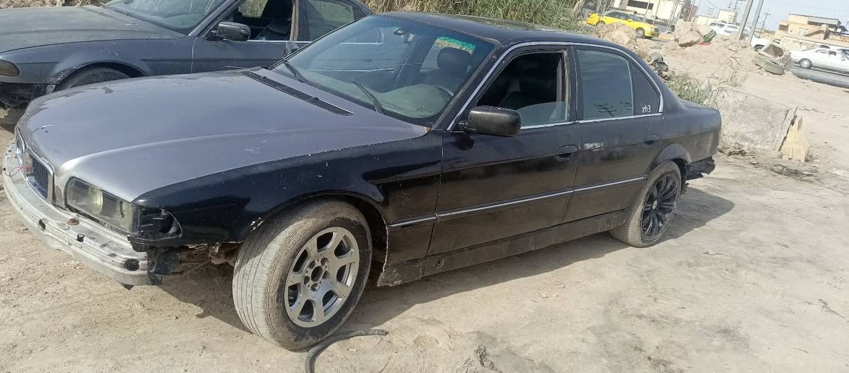 سلام عليكم كاسحه موديل 95 رقم نبار رعيه بل حله الهاشميه ما وصله رقم هاتف *********** مكان بصره كرنه
