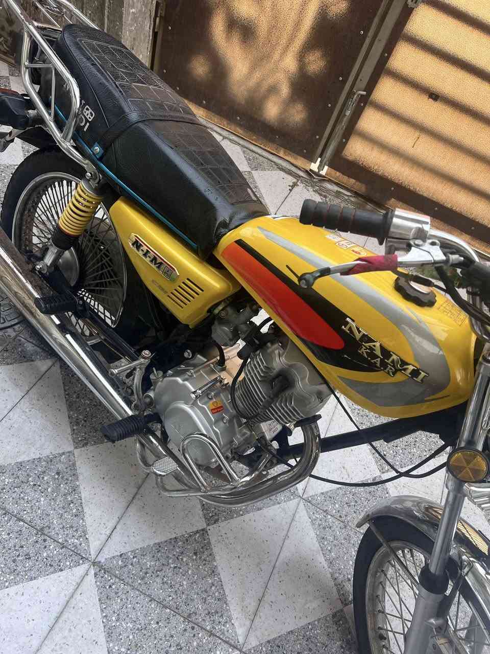 سلام عليكم نامة امتياز للبيع بدون اوراق صارلة اربع اشهر طالعة من الكرار نضيفة كلش سعره 600وبية مجال حك الجية


**إذا كنت صاحب هذا الإعلان وتريد حذفه لأي سبب، رجاءا أرسل رسالة إلى الدعم الفني**