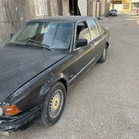 بي ام ٧٢٥ بسمي تحويل ثاني يوم مكينه وكسر يباني  يعني سياره محوره  رايد...