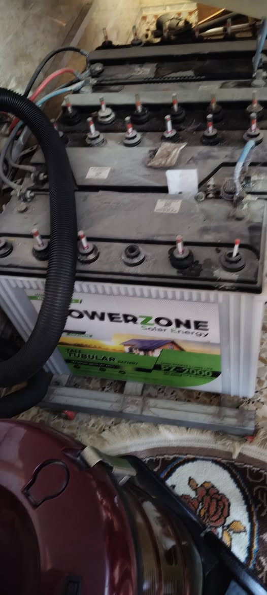 السلام عليكم انفيرتر 3ونص كيلو واط 4بطاريات  السعر مليون ***********
