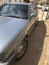 سلام عليك سياره للبيع BMW 535 سياره حلوه وكاعده محرك فل  لاصرف ولا نفخ...
