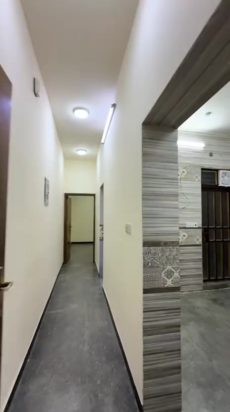 🏡 شقة للإيجار – المنصور / حي دراغ
📍 طابق أرضي
✨ تحتوي على: 🛏️ غرفة نوم
🛋️ صالة
🍽️ مطبخ
🚿 حمام
🌤️ منور
📞 للاستفسار: *********** 
📍 مكتب أمير علي للعقار – المنصور / حي دراغ
#المنصور
#حي_دراغ
#شقق_للايجار
#عقار_بغداد
#مكتب_امير_علي_للعقار
