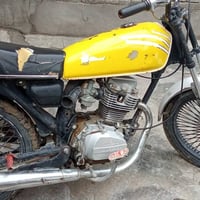 دراجة نارية • شغالة • خناقين ديالى