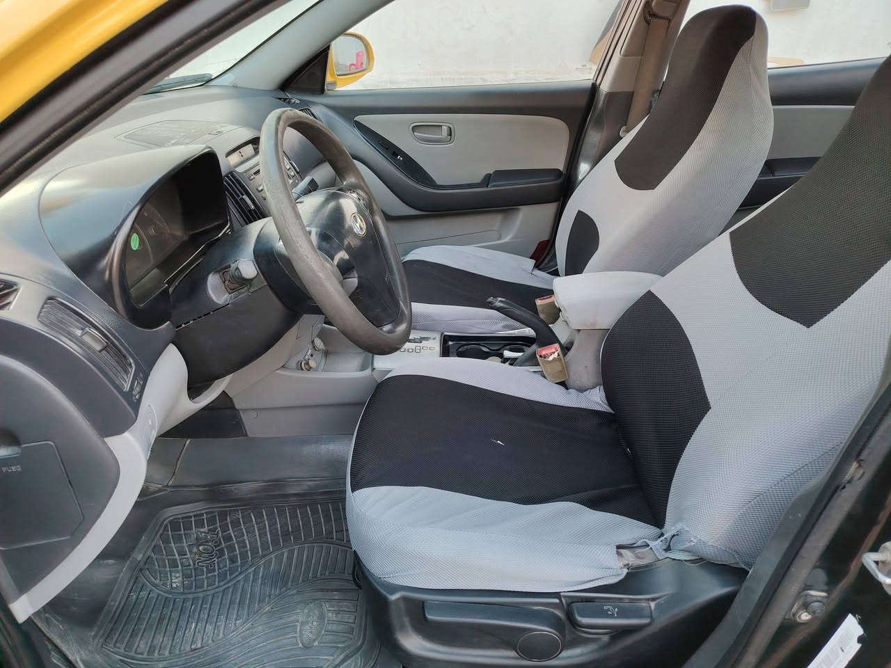 ألسلام عليكم..  ألنترا موديل 2009 مكينه 2000 وارد أمريكي حادثه جاملغ وبنيد والباقي مكفول. رقم بغداد  
  مكينه وكير حاويه. تبريد شغال.  
حداديه جديده. 
صبغه جديده فرن.   ( *********** )
 العنوان حله مركز المدينه..  السعر( 96 ) بيه مجال غير متواجد عل فيس
