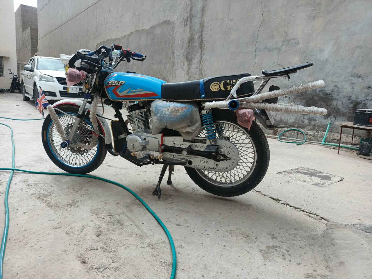 يالله دراجه للبيع 
تايكر موديل ٢٤ 
اوراق منفيس ووصل شراء 
سعر ٧٠٠ الف قفل 
موقع رمادي ٥ كيلو 
استفسار فقط مراسله واتساب او خاص 
رقم***********
