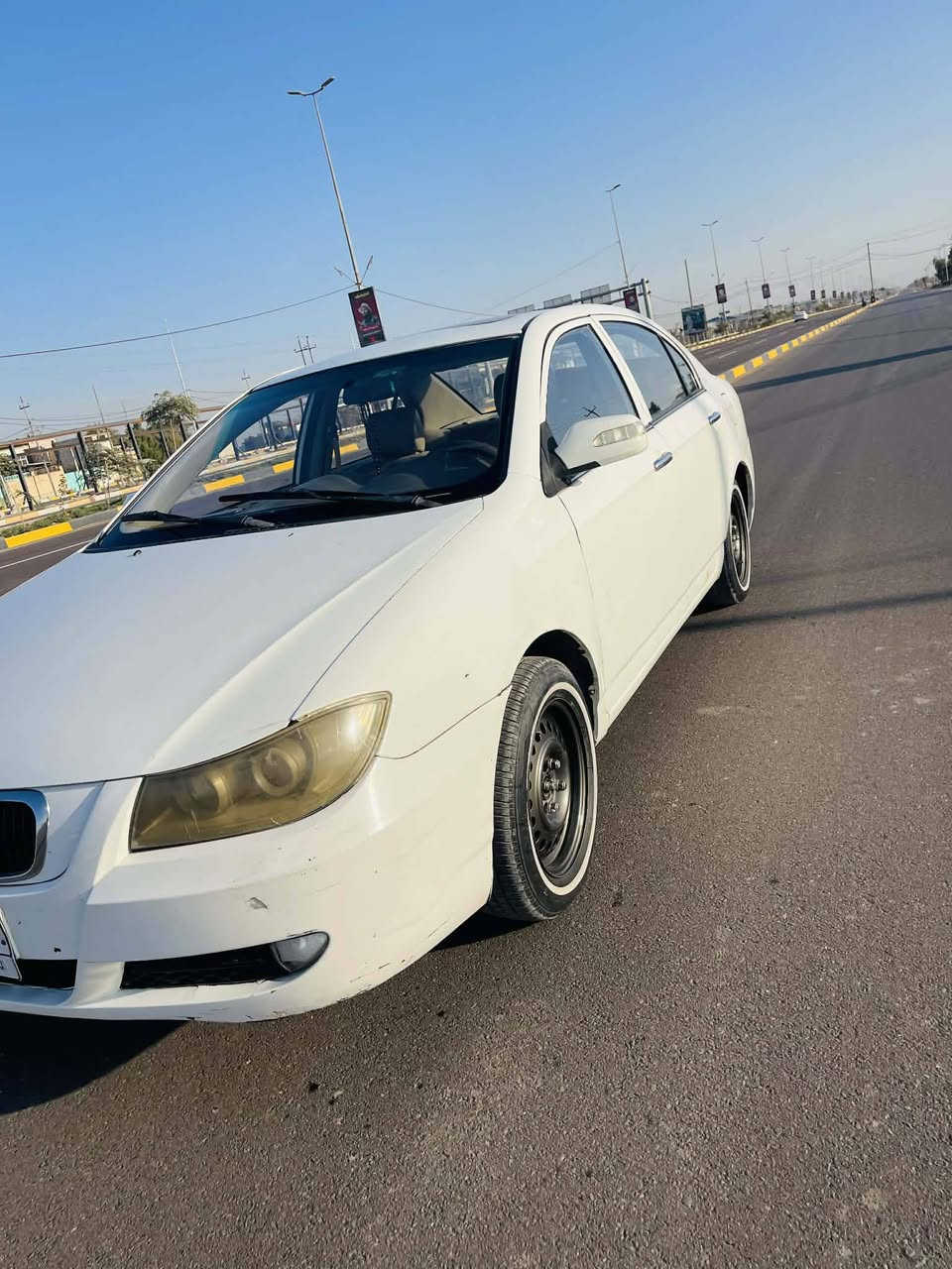 السلام عليكم سياره ليفان 620مكينه وكير جدد كارتون كير اوتو   تحكم بل مري فتحه حساس السياره جاهزه مال جناي حداديه حلوه مشط جديد سستم سماعت شاشه لايت زنون  مكان السياره النجف الحيدريهه
 تحويل مباشر
***********موديل 2013
