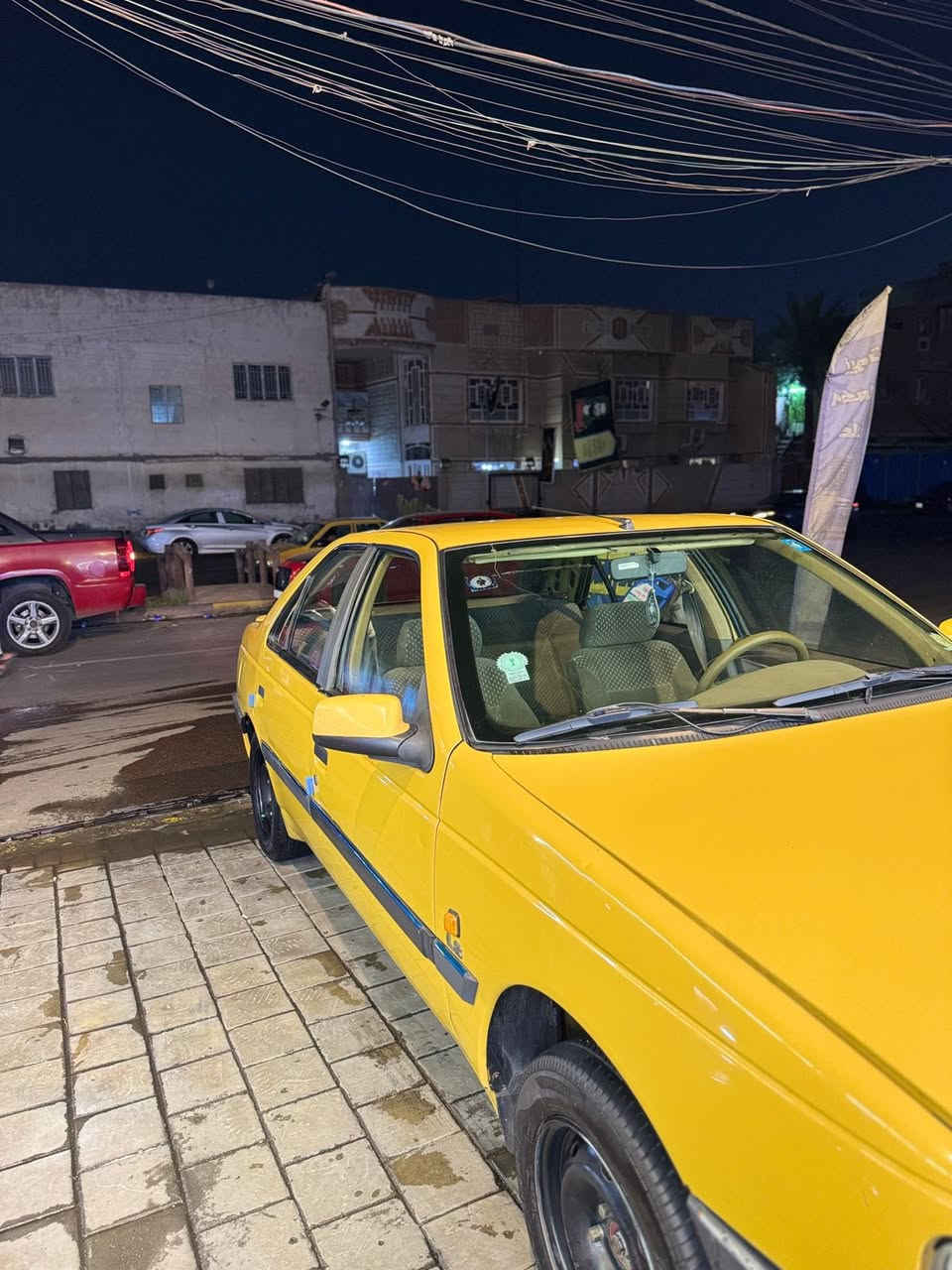 السلام عليكم بيجو لميس 2015 
تبريد ثلج صدر جديد
هيئة غرامات صفر 
اي صبغ ماكو (فقط الدوسات)
 تفاصيل اكثر بالسونار 
سيارة ماناقصها اي شي 
مكاني بغداد حي القاهرة
السعر  $41
***********
