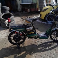 دراجه شحن R9 للبيع نضيفه كلشي موضح بالصور حجم 26 مبدل تايرات جدد بطاري...