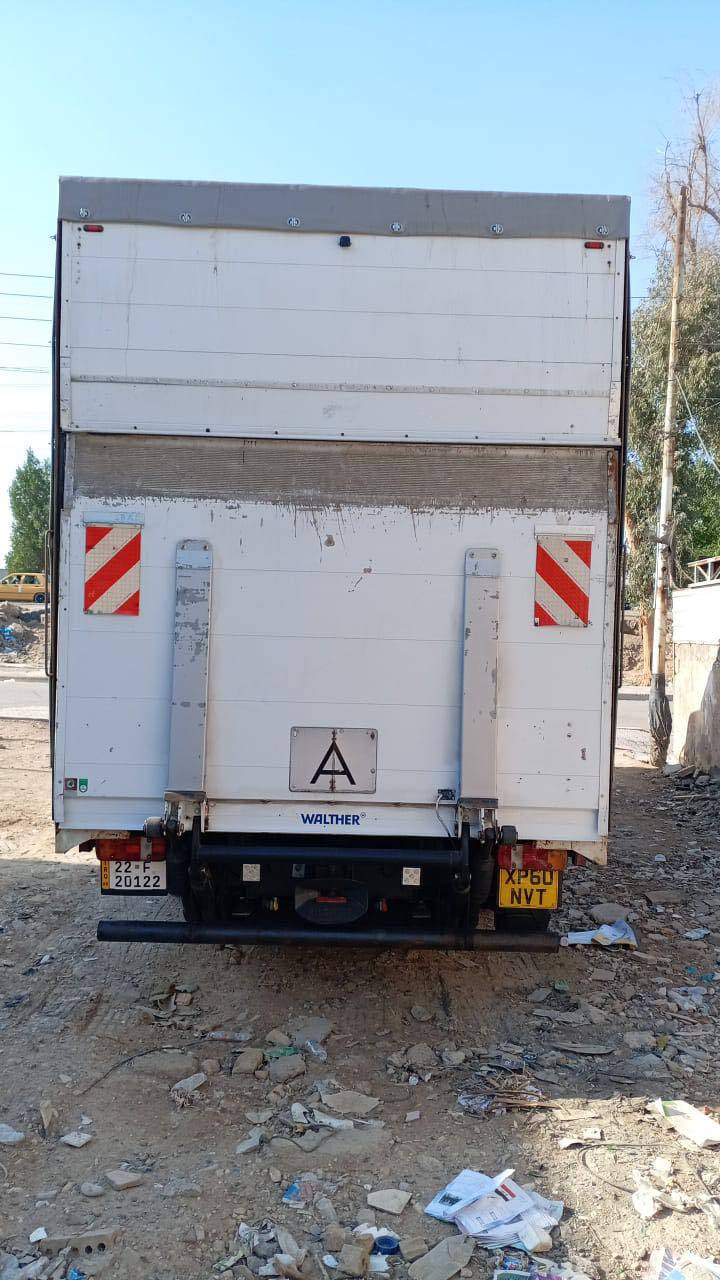 سلام عليكم اخوان بدي اتيكو للبيع طول سبعة وربع ارتفاع ٢٨٠ الداخل مال كلة حديد مكان البدي اربيل قوش تبة موديل البدي ٢٠١٣ للاستفسار الاتصال ***********
