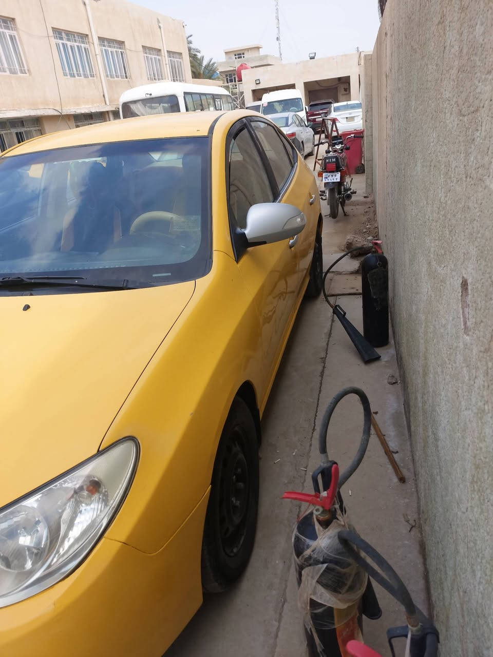 س.ع 
النتره خليجي ١١ تكسي مكفول رقم ميسان ألماني   محرك ١٦٠٠ حداديه جيده للإستفسار *********** سعر ١٠٥
