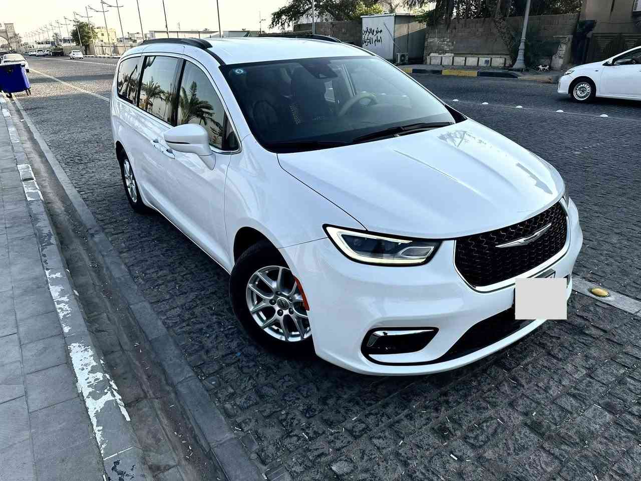 للبيع :كرايسلر باسفيكا ( اوباما عائلي )سبعة راكب كلين بدون حادث ( مكفولة من الغرق والضربة )موديل 2022 رقم بصرة الماني باسمي فئة ( تورنگ L ) مكان السيارة محافظة البصرة للاستفسار مراسلة على الويتساب 
***********
